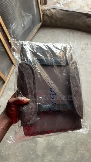 Armrest Holder
