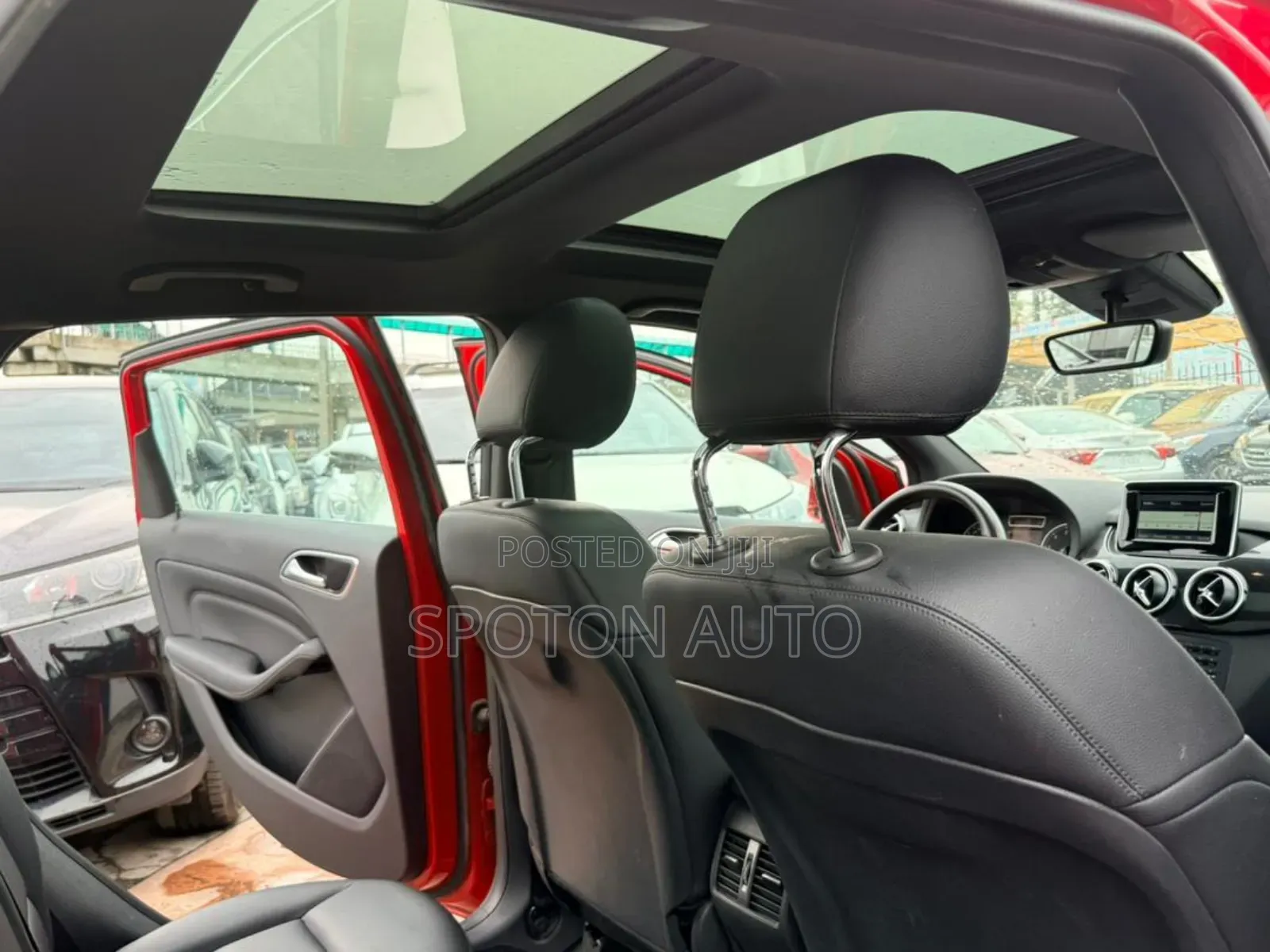 Mercedes-Benz B-Class B250 Petrol 2014 Red