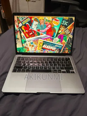 Laptop Apple MacBook Pro 2020 16GB Intel Core i7 SSD 512GB