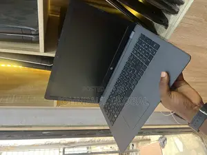 Laptop 8GB Intel Core i5 SSD 256GB