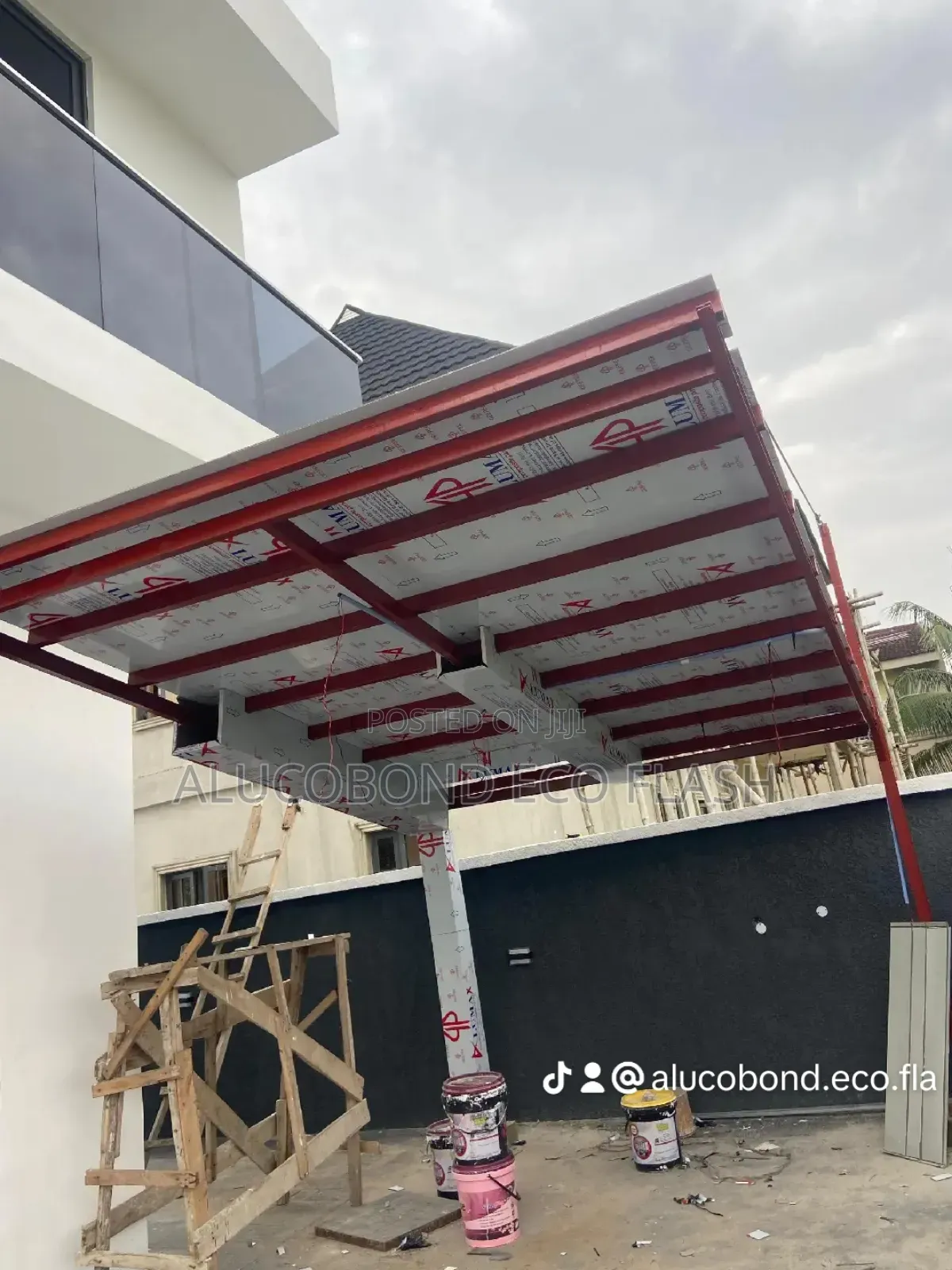 Alucobond Modernized Car And Rest Ports
