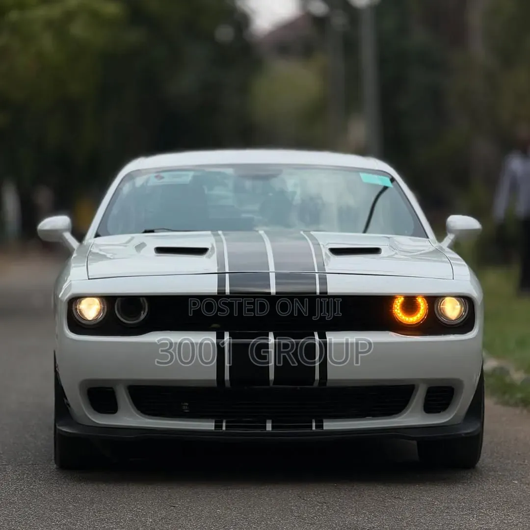 Dodge Challenger 2018 White