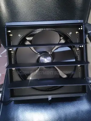 Wall-Mounted 300mm Industrial Exhaust Fan With Gravity Shutter