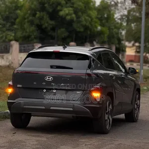 Hyundai Kona 2025 Gray