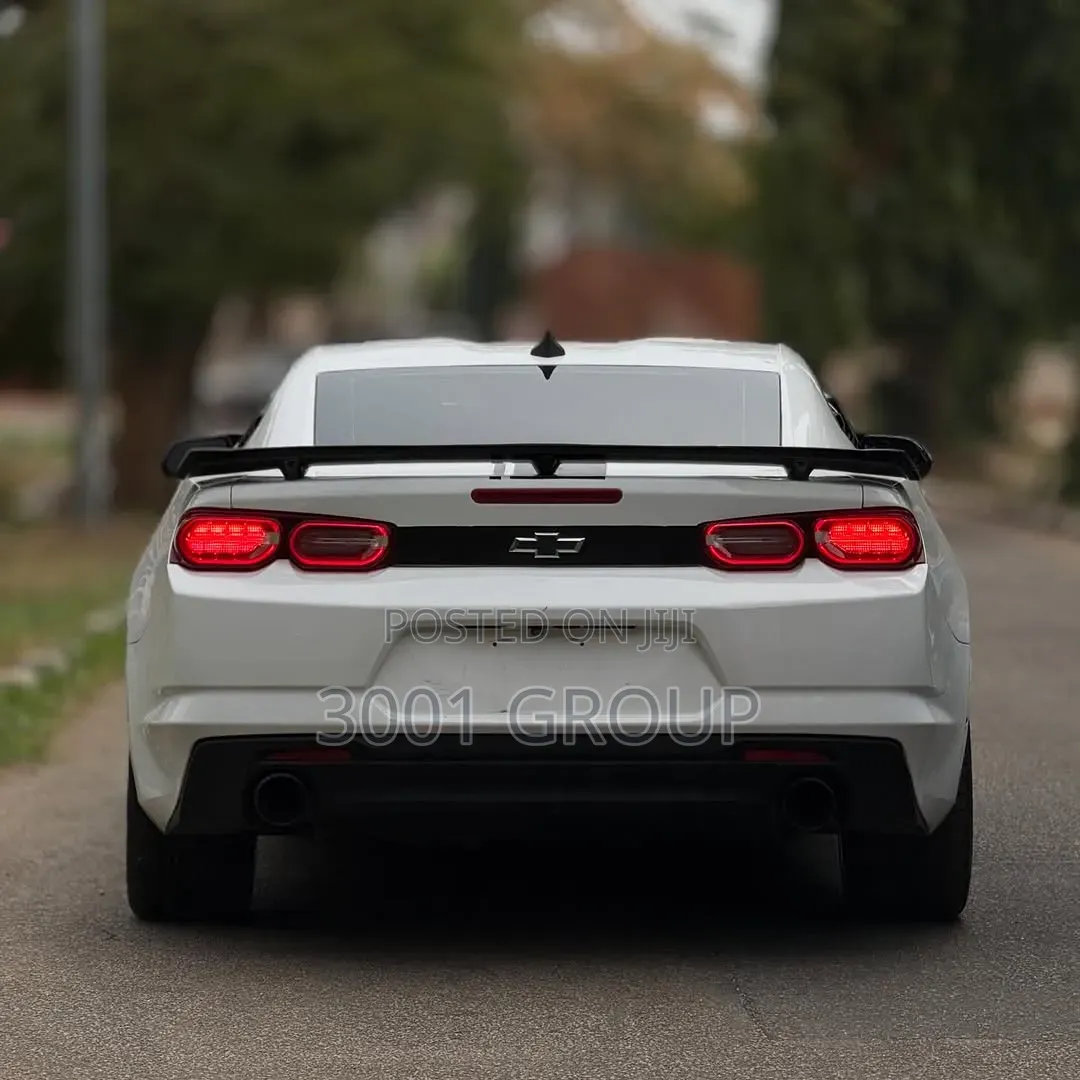 Chevrolet Camaro 2020 White