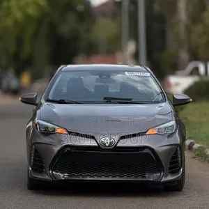 Toyota Corolla 2018 Gray