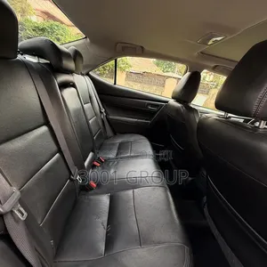 Toyota Corolla 2018 Gray