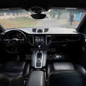 Porsche Macan 2017 Silver