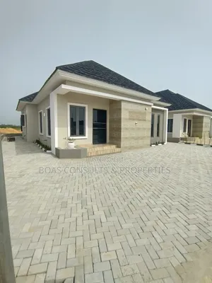 Furnished 3bdrm Bungalow in Eleko for sale