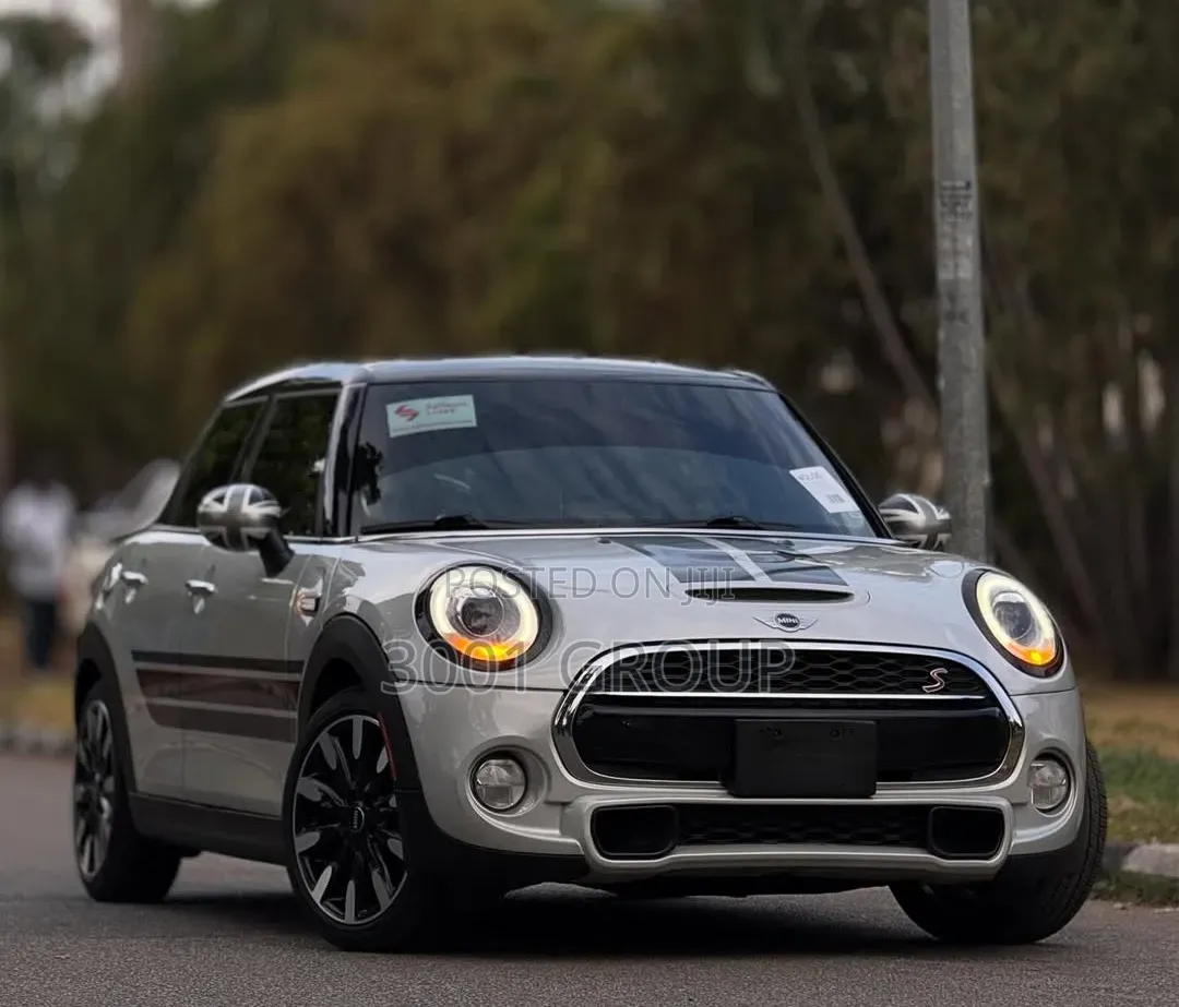 Mini Cooper 2017 Gray