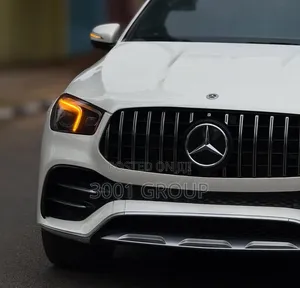 Mercedes-Benz GLE-Class 2022 White