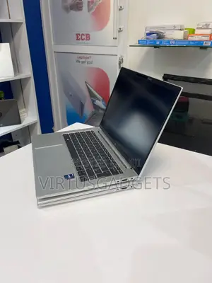 Laptop HP EliteBook 840 G9 16GB Intel Core i7 SSD 512GB