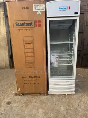 Scanfrost Sfuc380xg 300 Litres Beverage Chiller