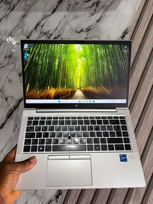 New Laptop HP EliteBook 840 G8 32GB Intel Core i7 SSD 500GB