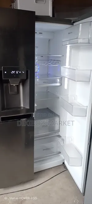 Tokunbo Lg French Door Refrigerator With Water Dispenser and Ice Maker