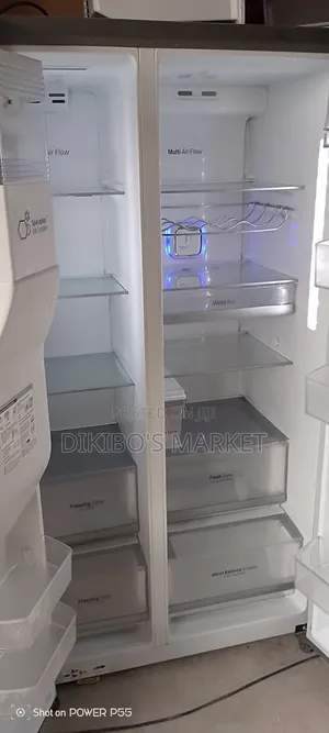 Tokunbo Lg French Door Refrigerator With Water Dispenser and Ice Maker