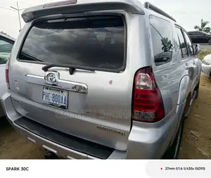 Toyota 4-Runner 2006 Silver