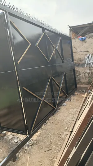 14 Ft Gate