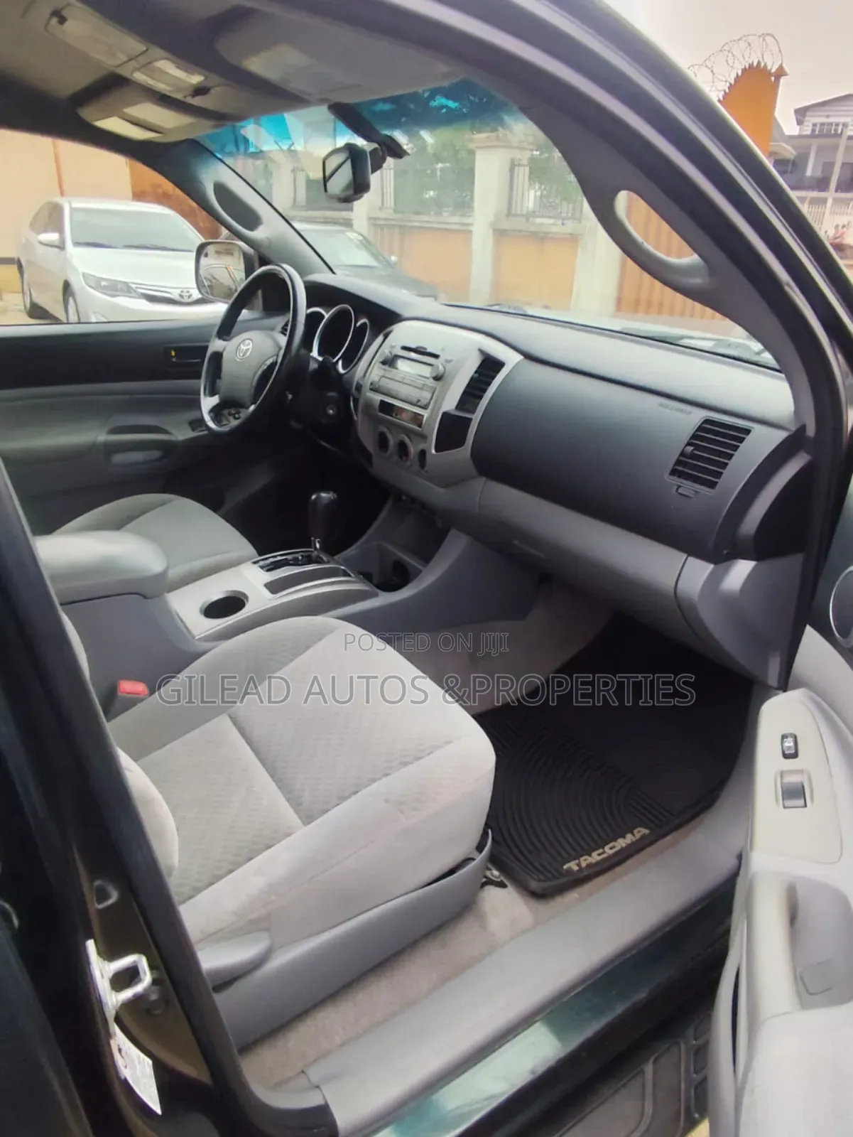 Toyota Tacoma 2010