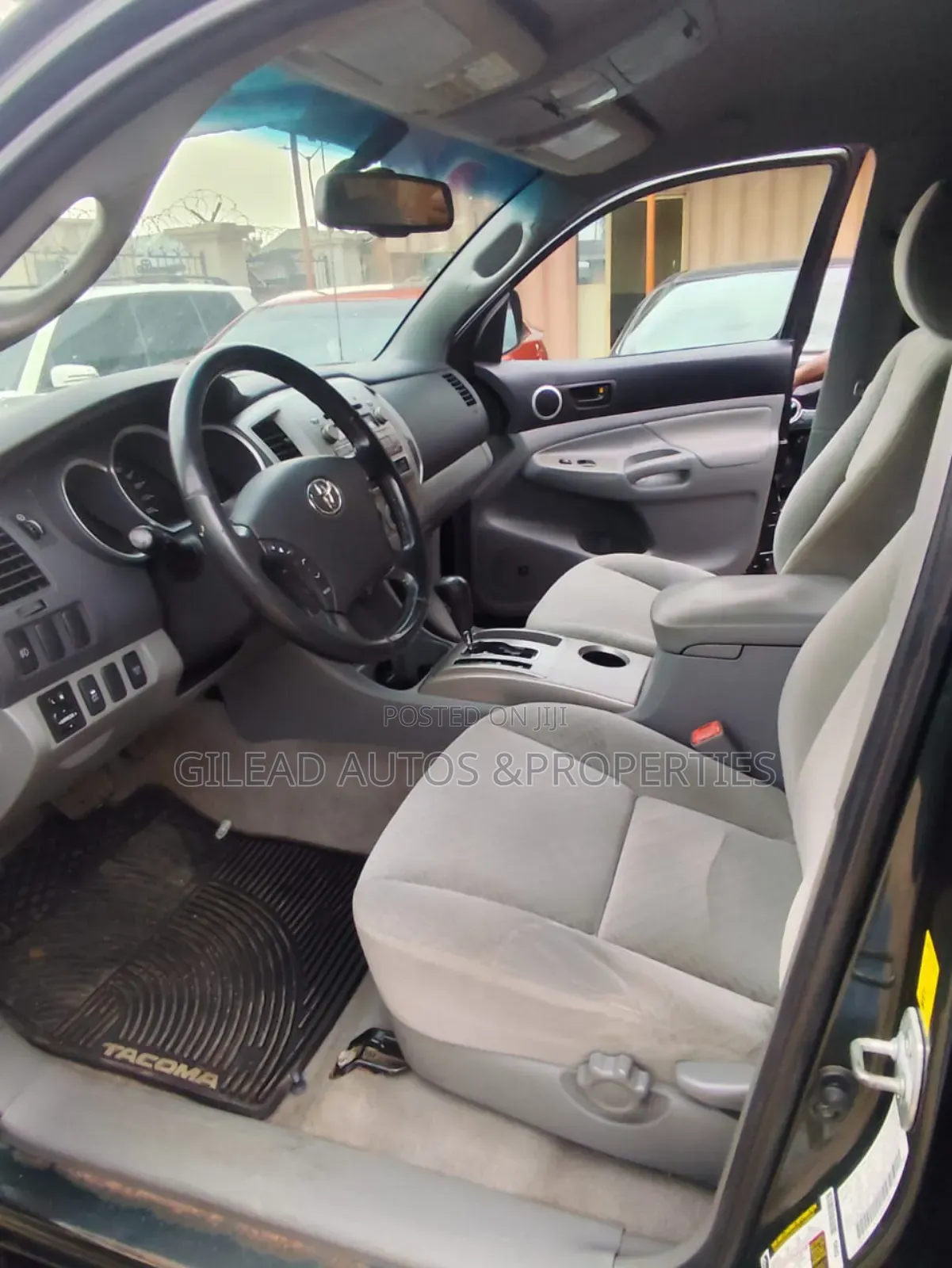 Toyota Tacoma 2010