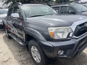 Toyota Tacoma TRD PRO V6 4dr Access Cab 4WD 6.1 ft. SB (4.0L 6cyl 5A)