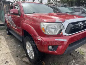 Toyota Tacoma PreRunner 4dr Double Cab 5.0 ft. SB (2.7L 4cyl 4A) 2014 Red