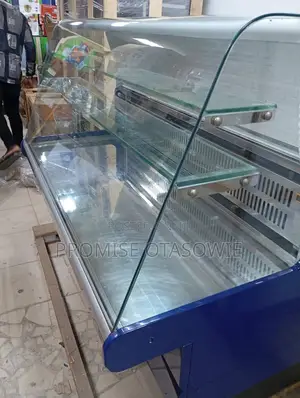 Fairly Used Cake Display Fridge
