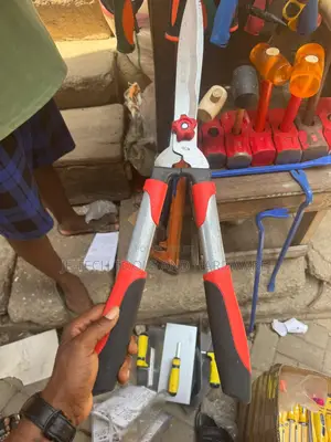 Hedge Shears for Gardening