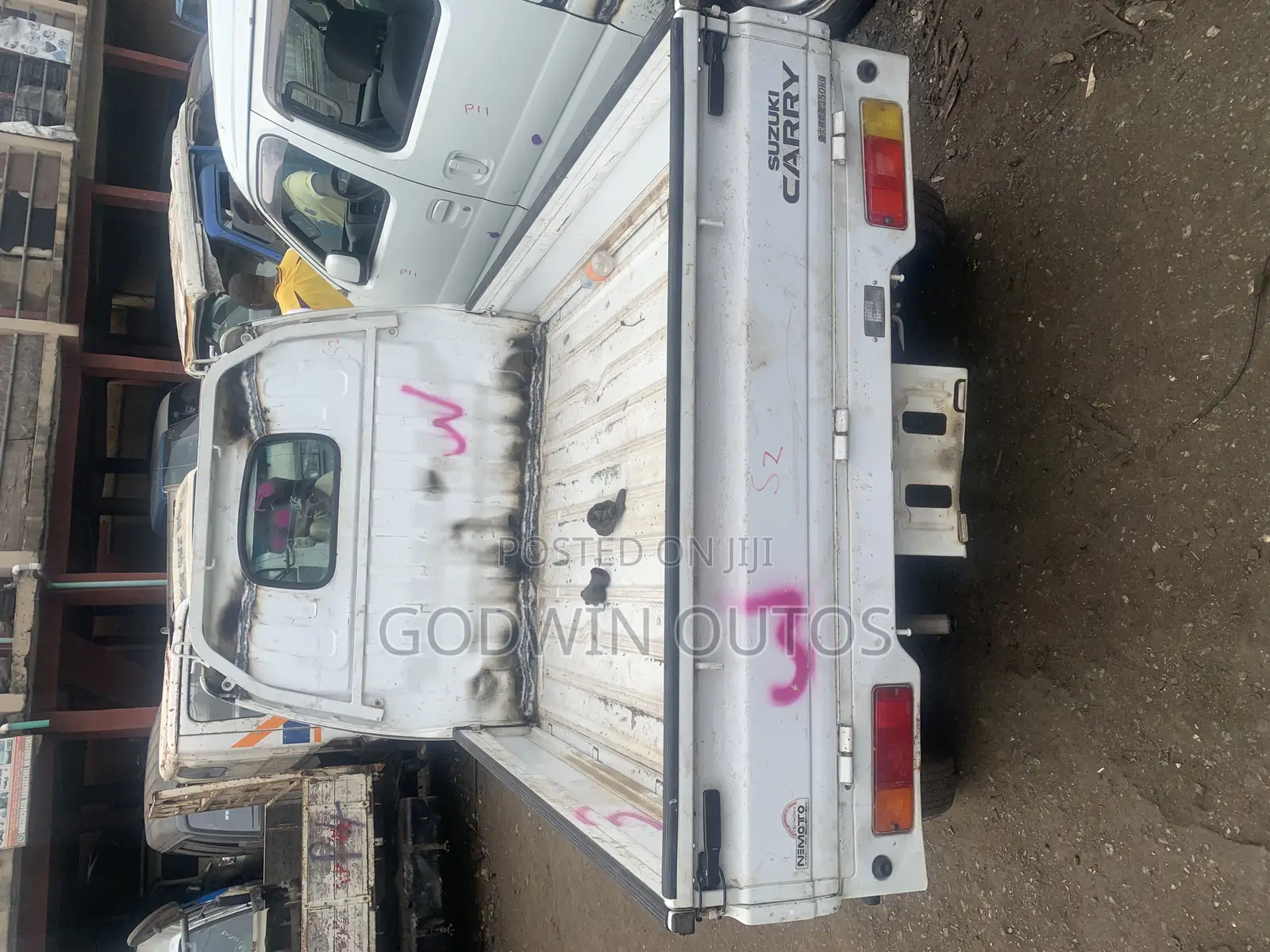 Suzuki Every 2010 White