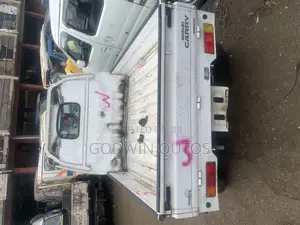 Suzuki Every 2010 White