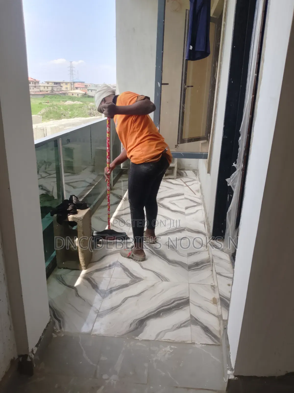 Full Time Cleaning