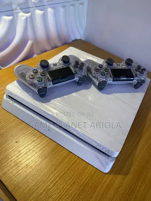 Sony Playstation 4 Slim
