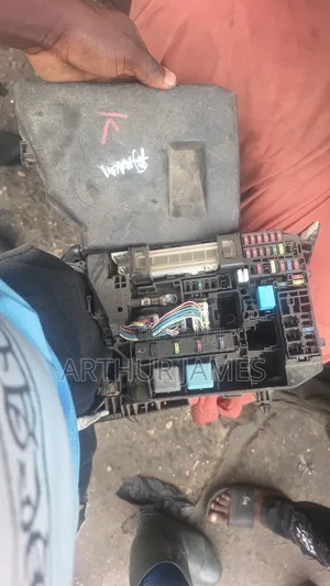 Fuse Box Toyota Corolla, Matrix and Pointer Vibe 2008/2012