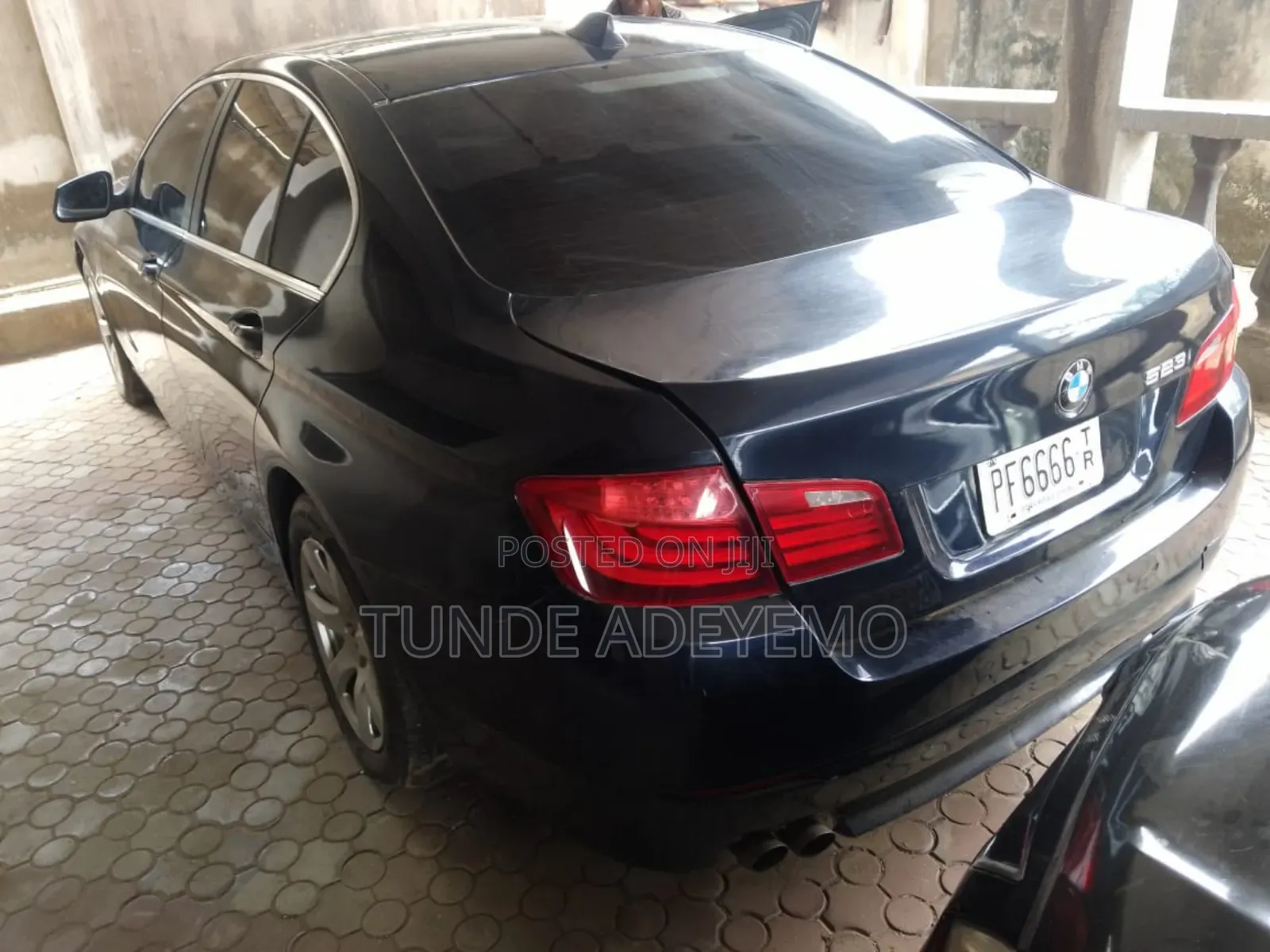 BMW 523i 2012 Black