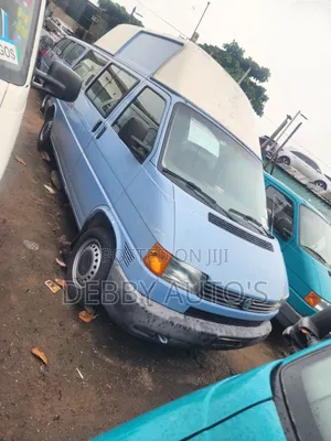 Volkswagen Transporter 2005 Blue