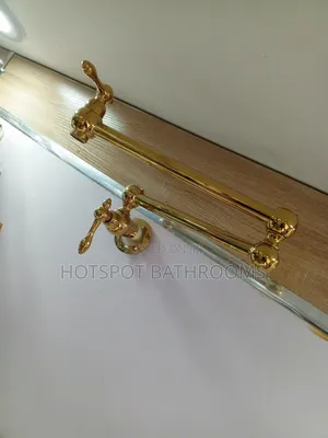 Quality Gold and Chrome Loyal Pot Filler
