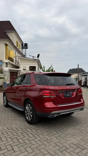 Mercedes-Benz GLE-Class GLE 350 2017 Red