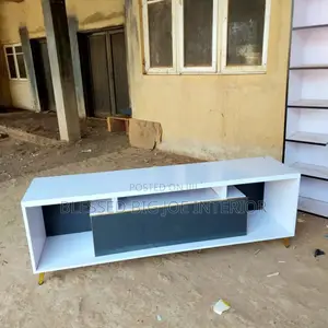 Portable Center Tv Stand
