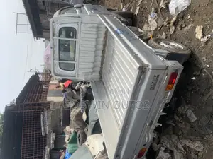 Daihatsu Hijet 2012 Silver