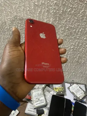 Apple iPhone XR 64 GB Red