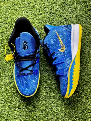 Kairi Basketball Shoes