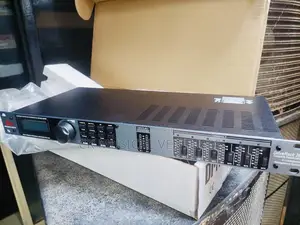 DBX Driverack 260 Equalization Loudspeaker Management System