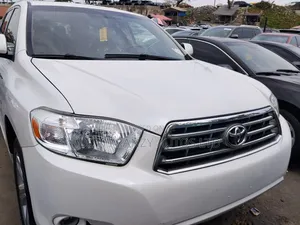 Toyota Highlander Limited 2010 White