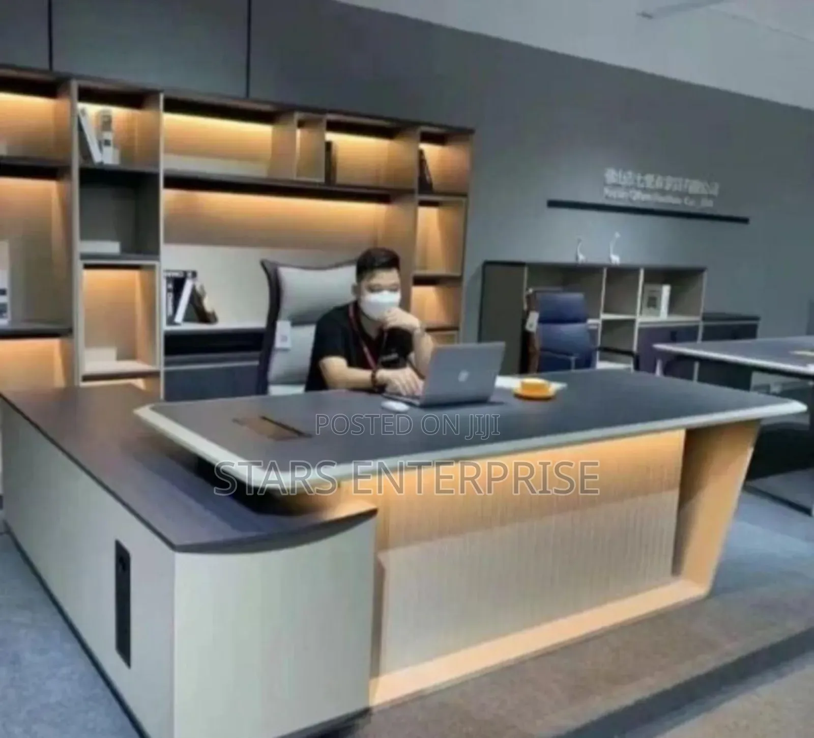 Office Table/ Extendable Office Desk