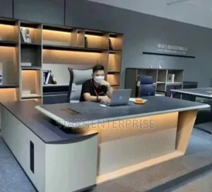 Office Table/ Extendable Office Desk