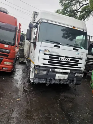 Iveco 470 Cooling Truck 8tyres