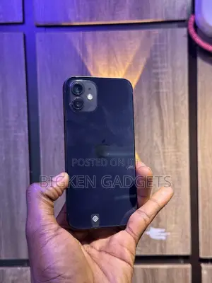 Apple iPhone 12 64 GB Black