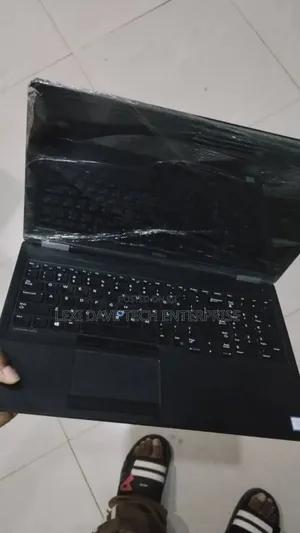Laptop Dell Latitude E5570 16GB Intel Core i7 SSD 256GB