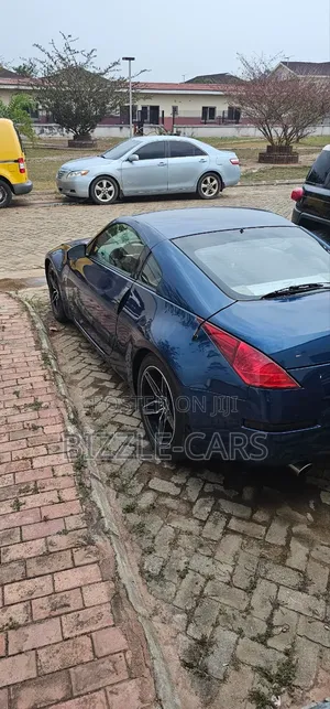 Nissan 350Z 2005 Blue