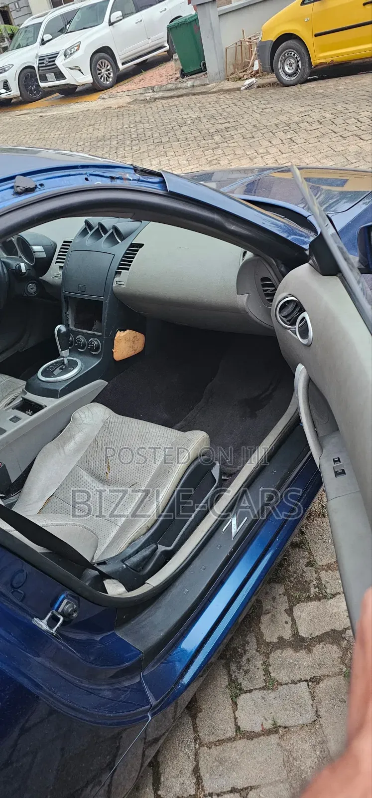 Nissan 350Z 2005 Blue